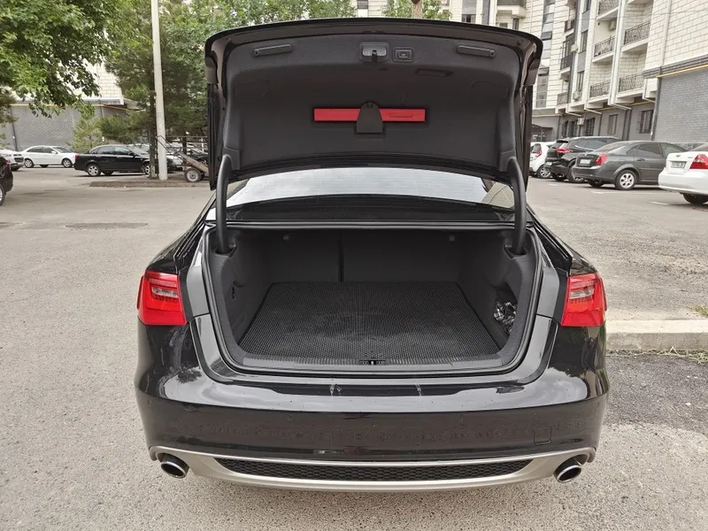 Audi A6, 2014 год, 3 л компрессор, в идеальном состоянии — фото 4