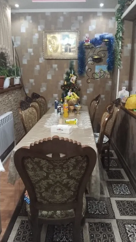 Продаётся стол стулья