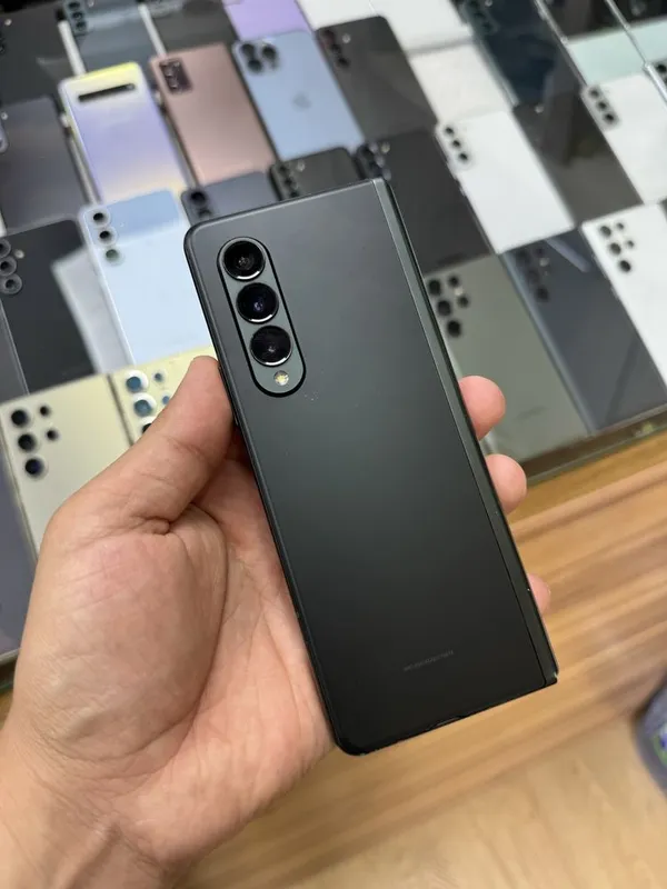 Samsung Fold 3 12/256Gb