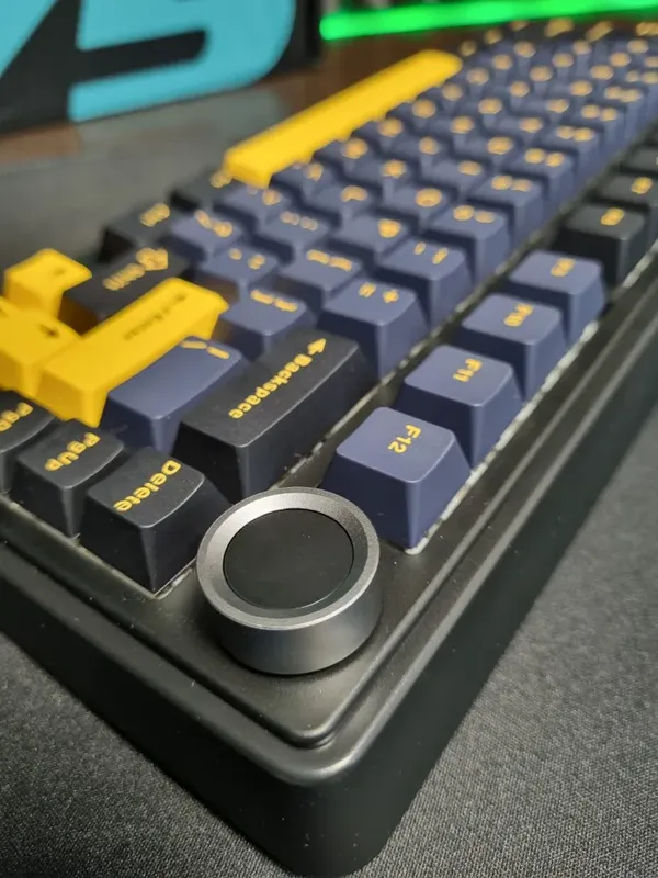 AULA F75 2 AULA F75 2