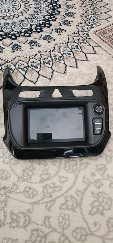 Cobalt zavod monitori sotiladi yangi