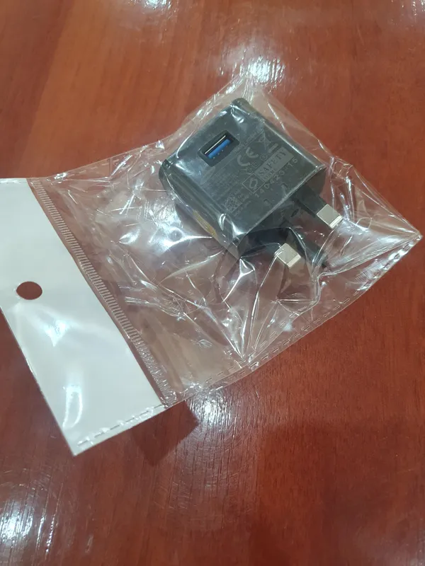 Мощный USB-зарядный адаптер — по низкой цене 1 Мощный USB-зарядный адаптер — по низкой цене 1