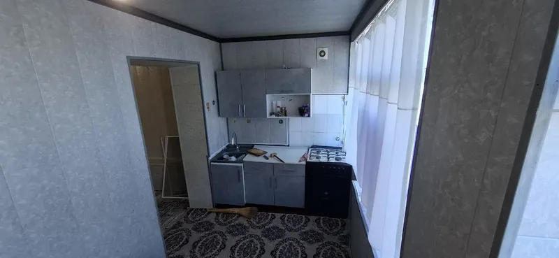 Dom sotiladi 4 etaj 4 xonali