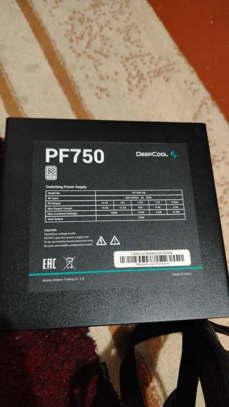 Blok pitaniya Deepcool 750w 80plus 1 Blok pitaniya Deepcool 750w 80plus 1