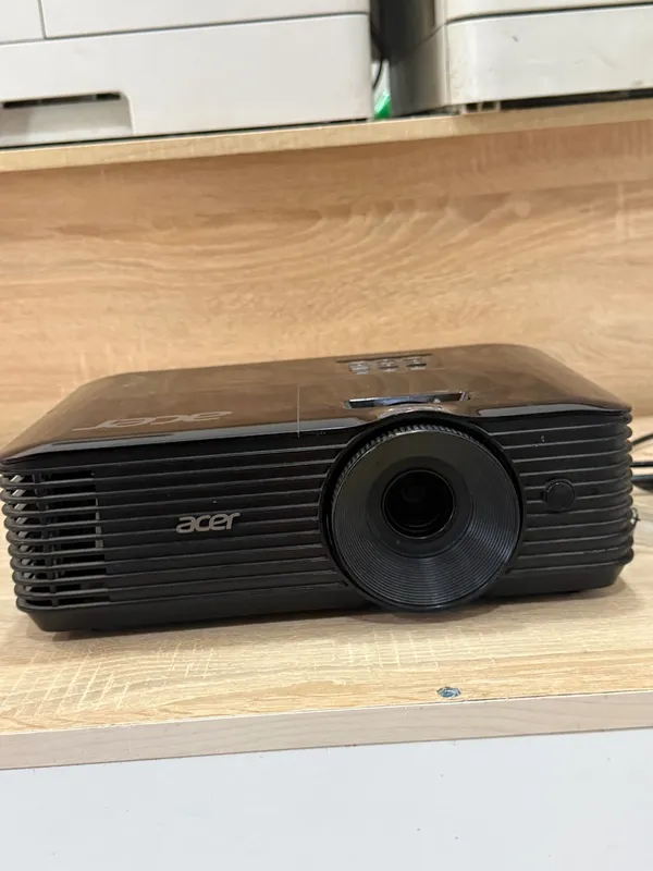 Acer X 113 H proiktor