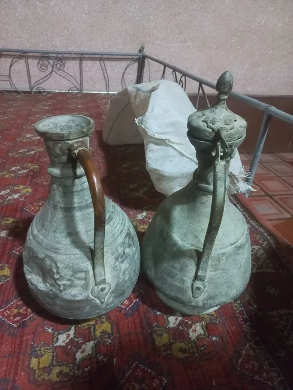 Eski mis ko'zalar sotiladi 1