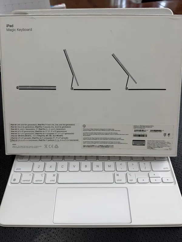 Продается Apple клавиатура+мышка 4