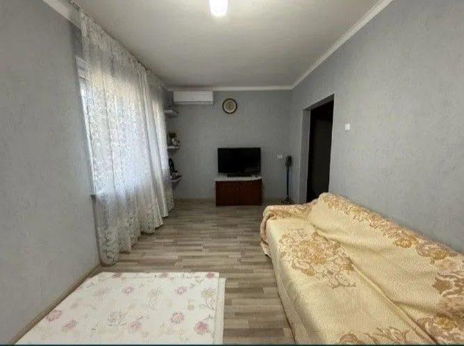 Сдается 2/2/4 Тузель 1 1 Сдается 2/2/4 Тузель 1 1