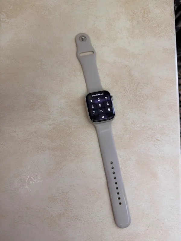 Apple i watch series 8 45mm