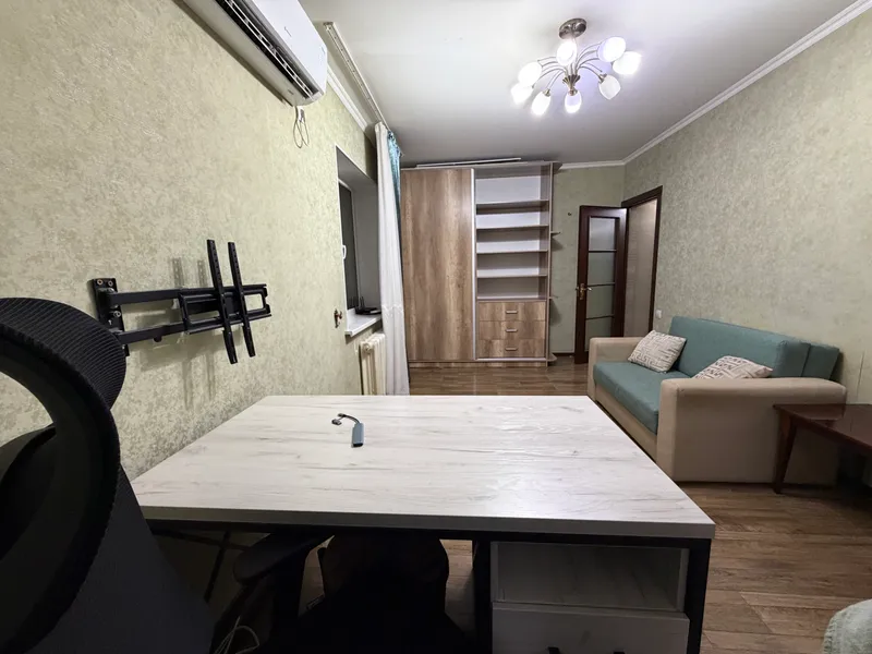 Метро Бадамзар, 40 кв. м, 2 комнаты, 450 $ 4