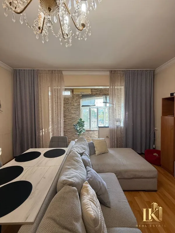 4 xonali kvartira sotiladi, 75 m², 9/9, Yashnobod tumani (mo‘ljal: Yaponiya elchixonasi) 1 4 xonali kvartira sotiladi, 75 m², 9/9, Yashnobod tumani (mo‘ljal: Yaponiya elchixonasi) 1
