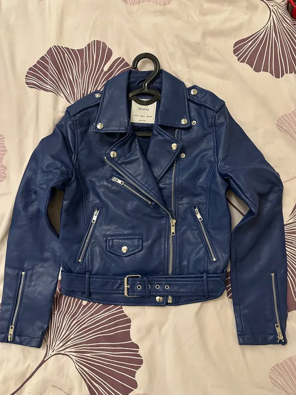 Куртка бренд “Bershka” Куртка бренд “Bershka”