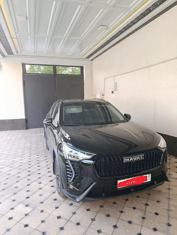 Haval Julion Avtomobil