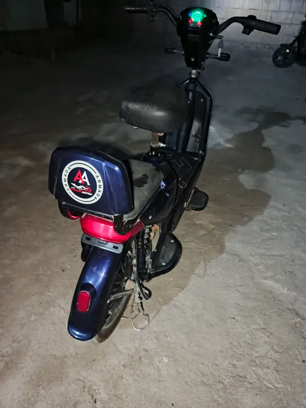 Elektroskuter shoshilinch sotiladi 6