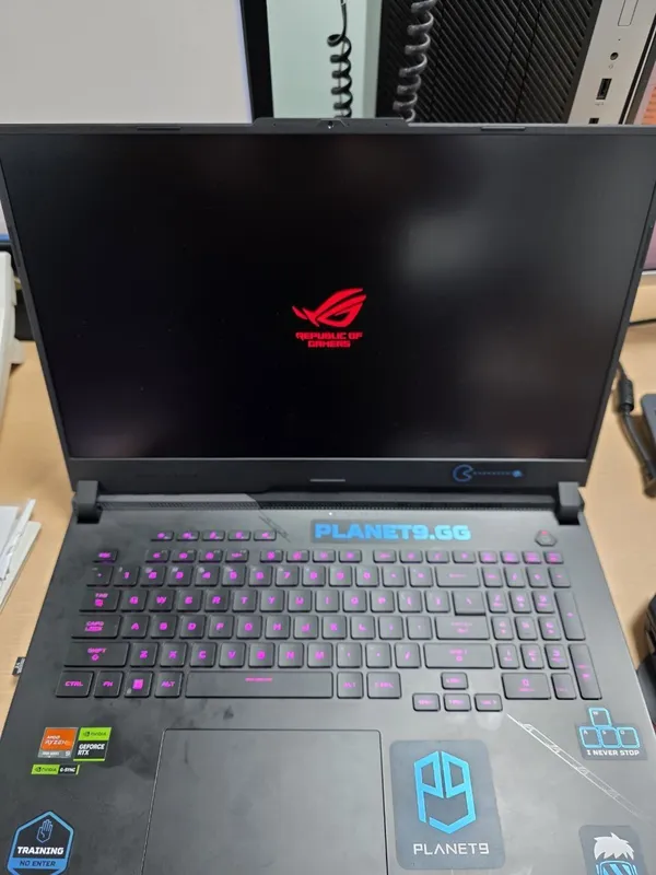 Asus Rog Strix Scar 17.3 Rtx 4080 игровой Ноутбук — фото 3