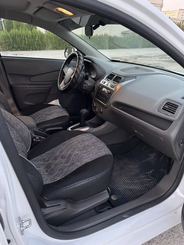 Chevrolet Cobalt style 2025 6 Chevrolet Cobalt style 2025 6