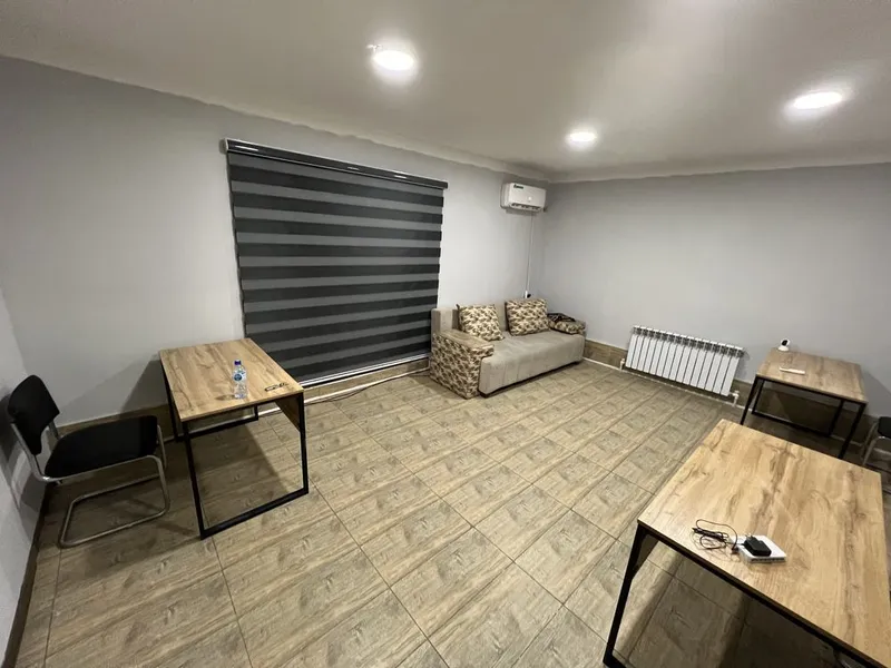 Аренда под офис 3 минут от метро Шахристан! С Мебелью! 350$ 2