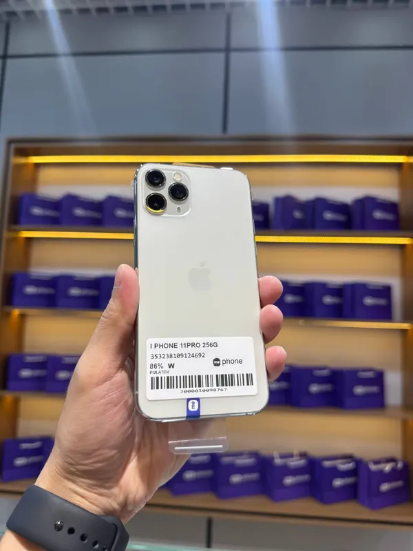 iPhone 11 PRO 1 iPhone 11 PRO 1