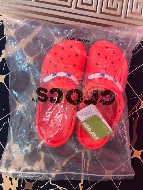Crocs macquine