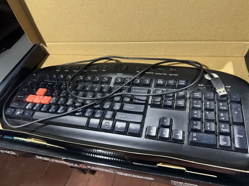 A4tech клавиатура 1 A4tech клавиатура 1