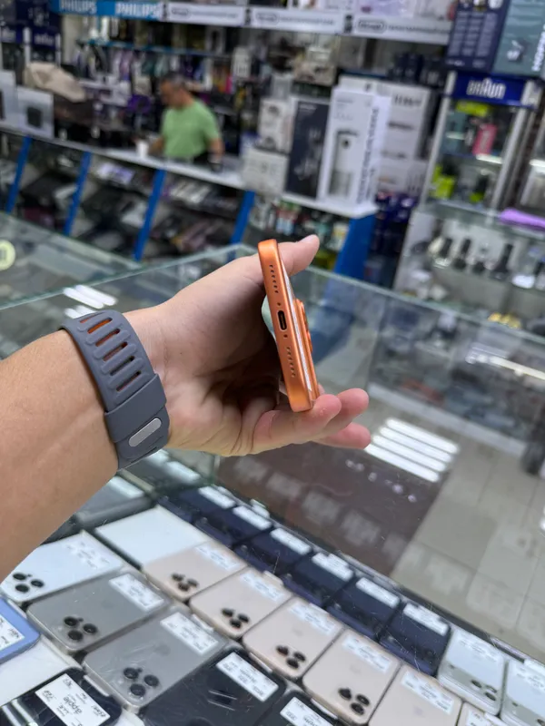 Iphone 17 pro max 3