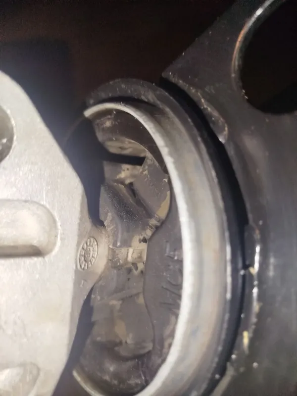 Motor podushka gm 4