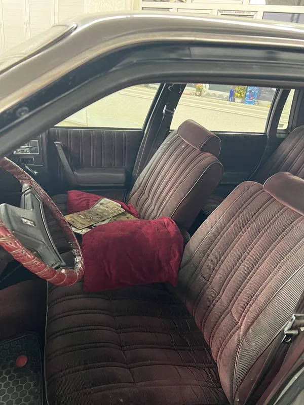 Oldsmobile 1988 год пепельный цвет 5 Oldsmobile 1988 год пепельный цвет 5