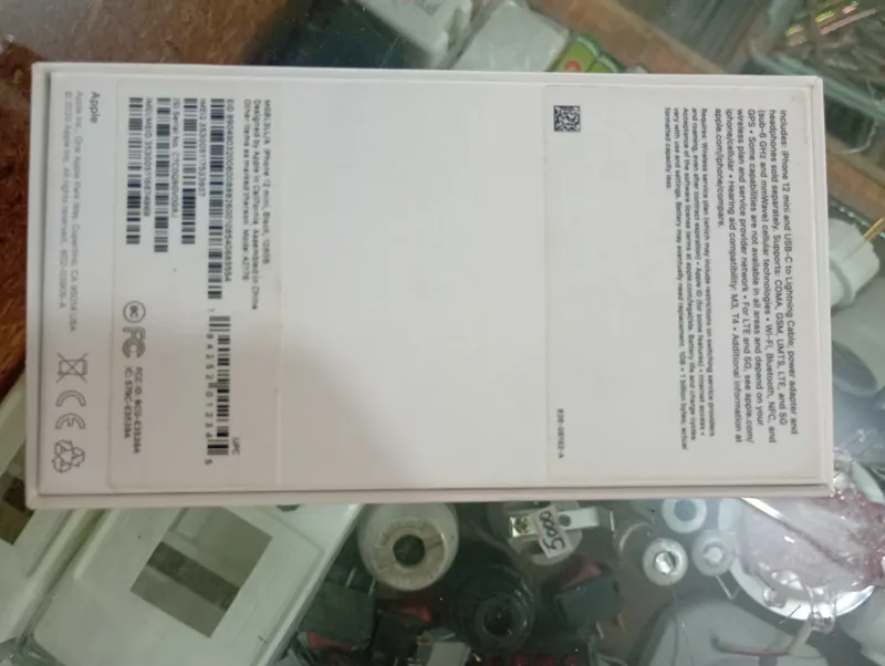 iPhone 12mini sotladi xolati zòr nuqsan ayipi yòq 3 iPhone 12mini sotladi xolati zòr nuqsan ayipi yòq 3