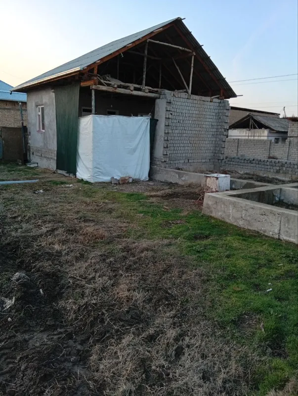 12sotix uchastka sotiladi 6