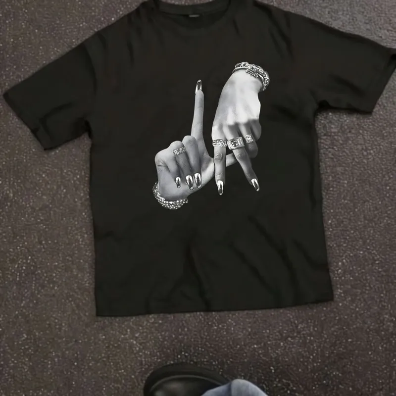 Y2K STREETWEAR ko‘cha uslubidagi futbolka, M–XL o‘lchamlar 4 Y2K STREETWEAR ko‘cha uslubidagi futbolka, M–XL o‘lchamlar 4