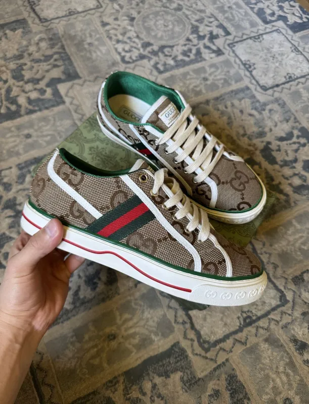Gucci tennis обувь