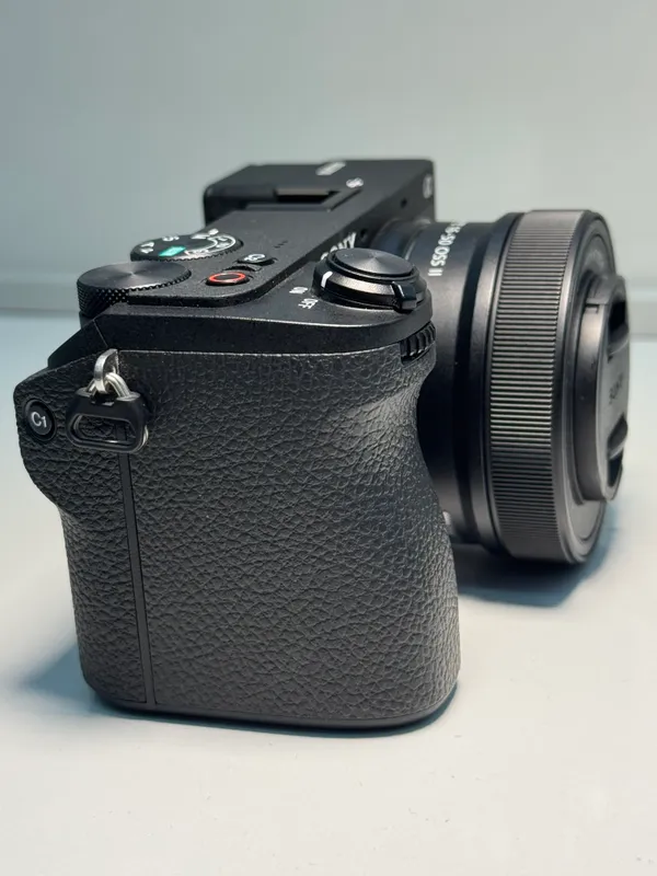 Sony 6700 4