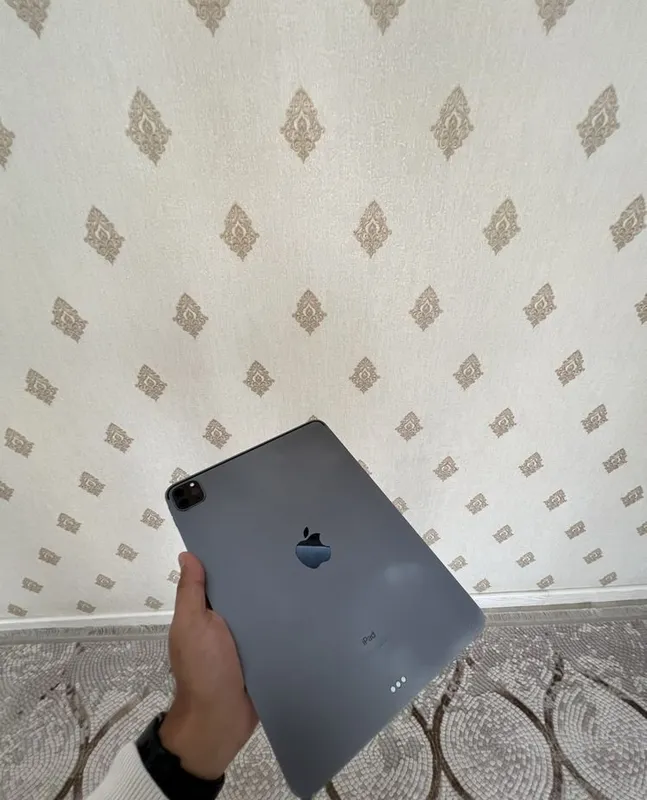 Ipad Pro M1 (Space Gray) 2