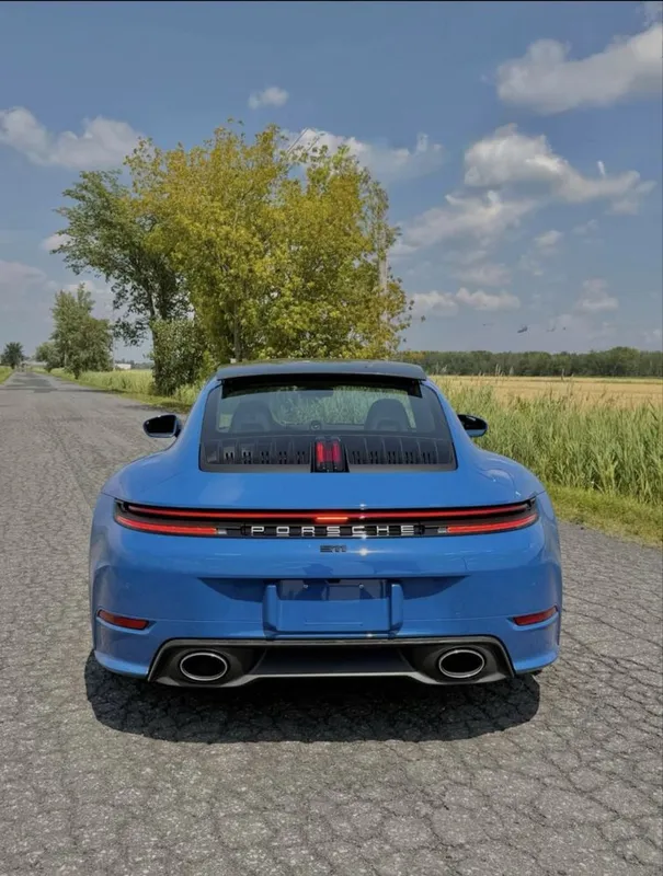 Porsche 911 Carrera 2026 5