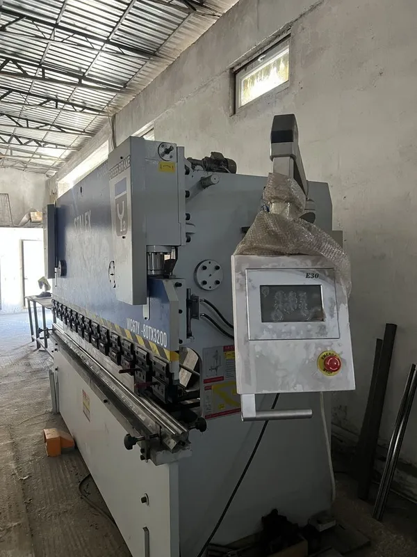 STALEX CNC Fiber lazer metall kesish stanogi 1500×3000 5