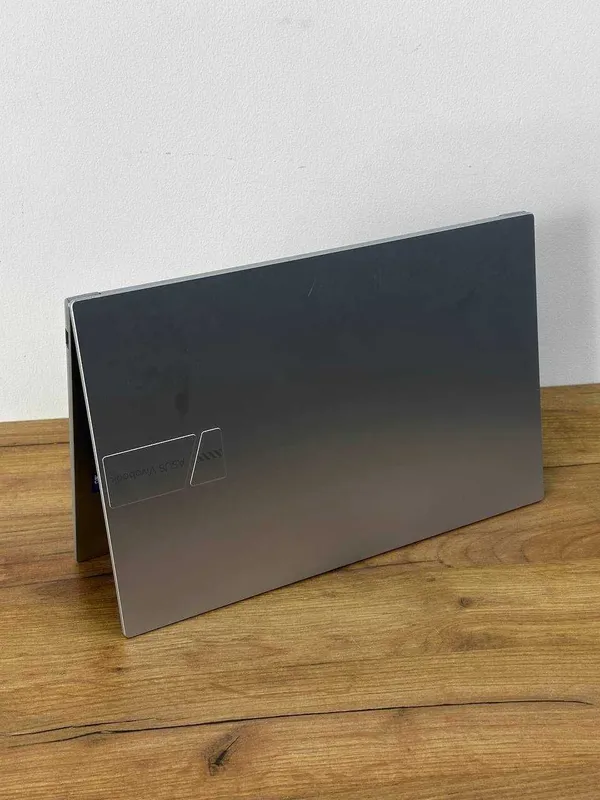 Asus Vivobook Core 5 ultra 5 Asus Vivobook Core 5 ultra 5