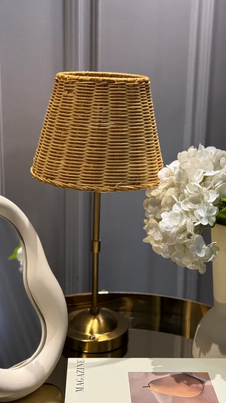 Rattanli simsiz chiroq 3 Rattanli simsiz chiroq 3