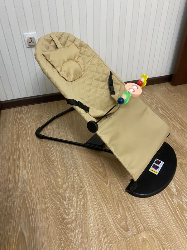 Качалка для ребенка новая Качалка для ребенка новая