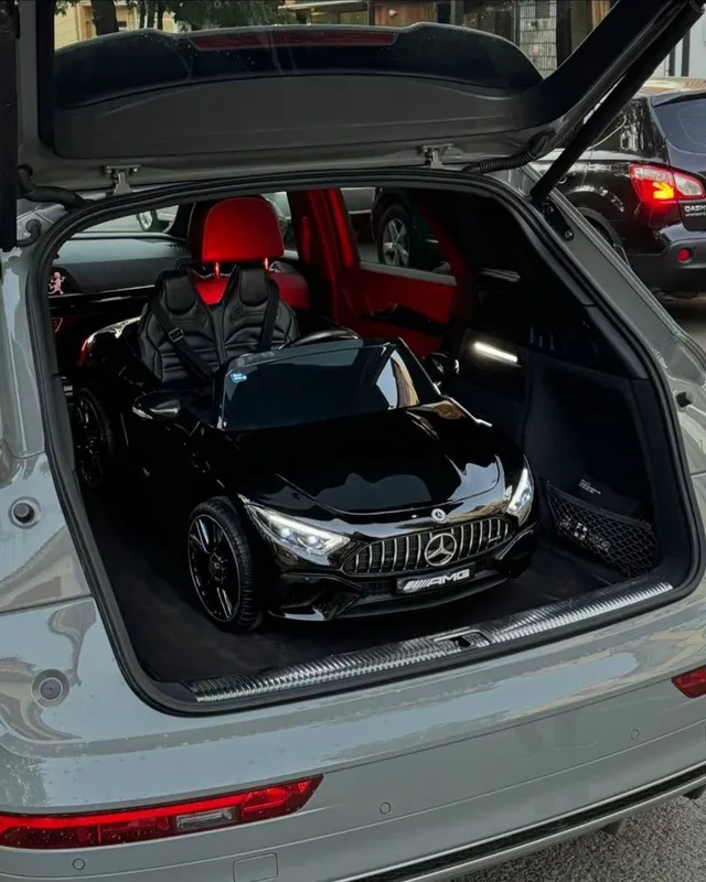 Детская машина Mercedes Benz SL63 AMG 24V Monitor электромобиль лиценз 4