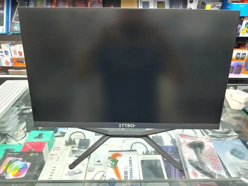 Monoblok ZTTECH H61 i3 2120 / 4GB / 320GB