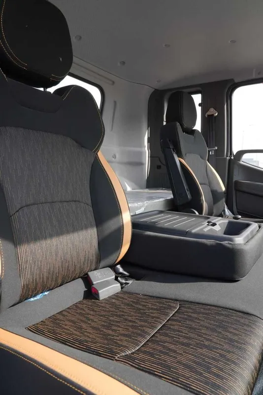 Изотермик автофургон FAW Tiger V 7 Изотермик автофургон FAW Tiger V 7