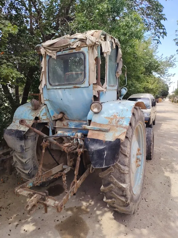 T28 traktor sotiladi Yangariq tumani 2