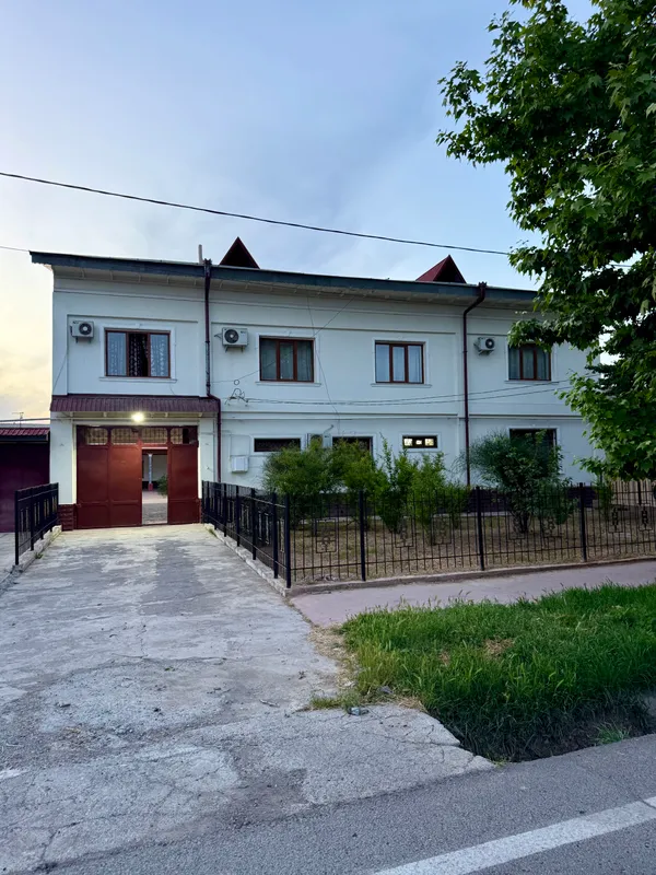 Продается участок  под нежилое 1 линия