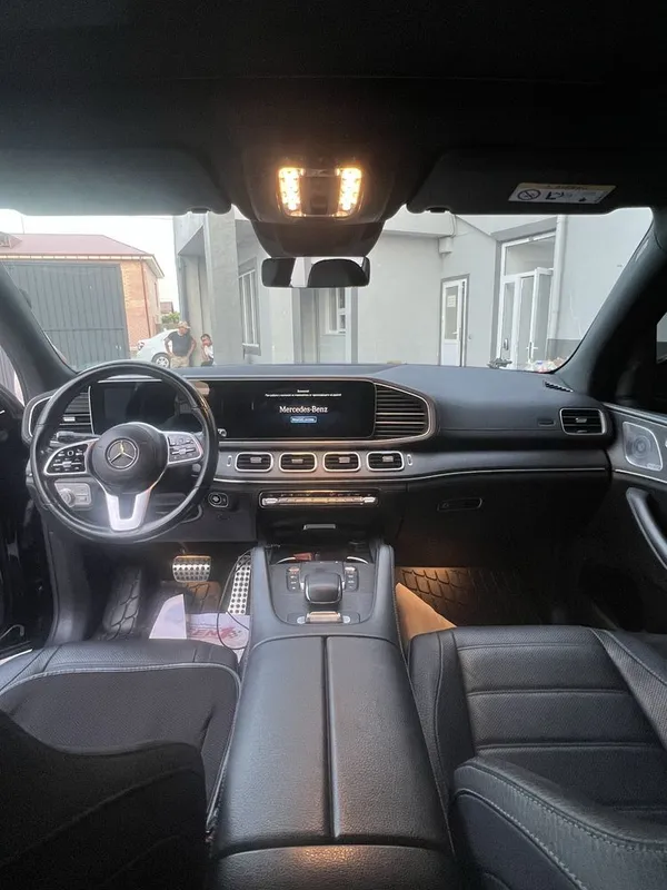 Mercedes-Benz GLS 450 — фото 1