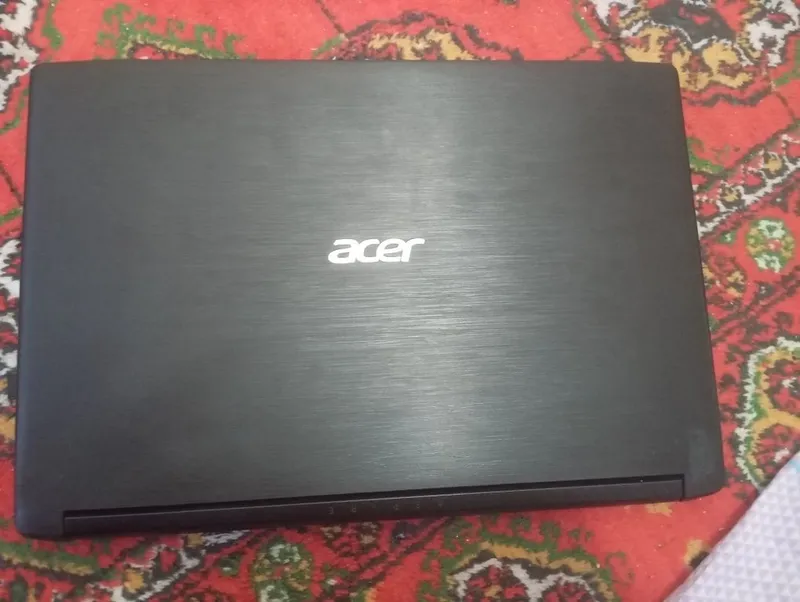 Noutbuk Acer Aspire 3 — фото 1