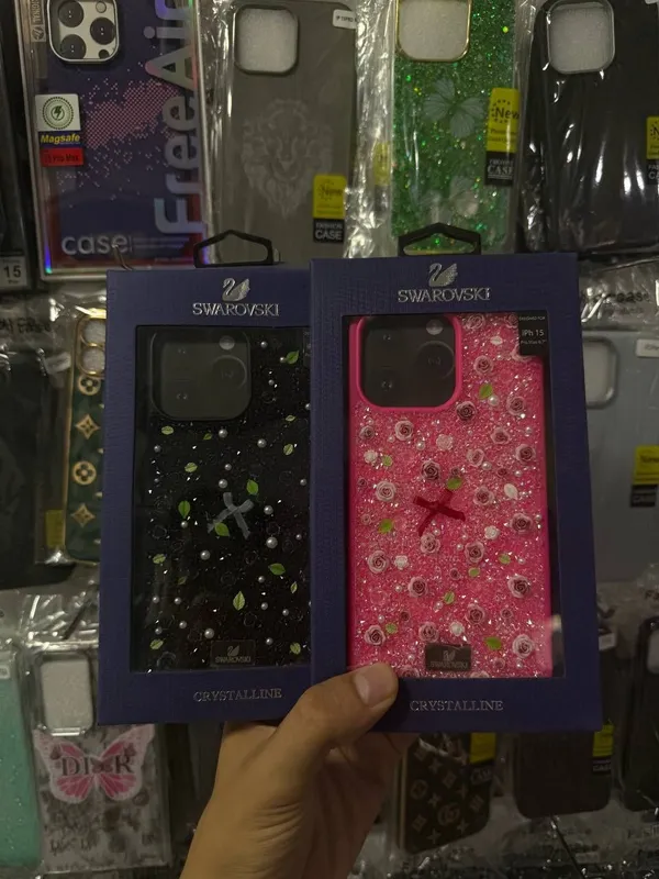 Iphone barcha modelari bor