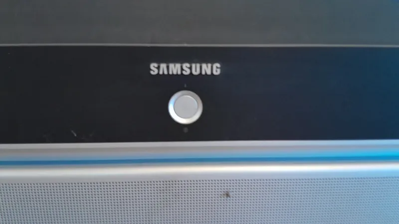Samsung televizor sotiladi