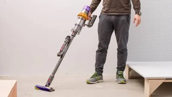 Пылесос Dyson V15 Detect Absolute . Умный . Мощный.Dyson — фото 3