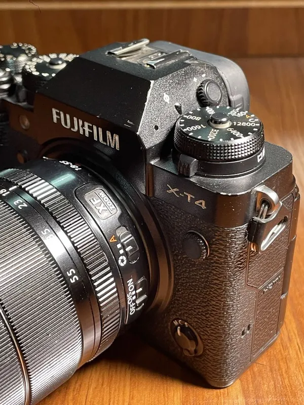 Fuji film xt 4 abyektiv 18-55 xolati alo 4 k 2 Fuji film xt 4 abyektiv 18-55 xolati alo 4 k 2
