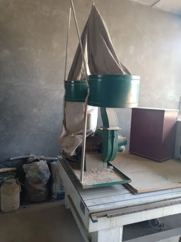 CNC stanok (rover) SNS 1325, ishlaydi. Changyutgich bor 2